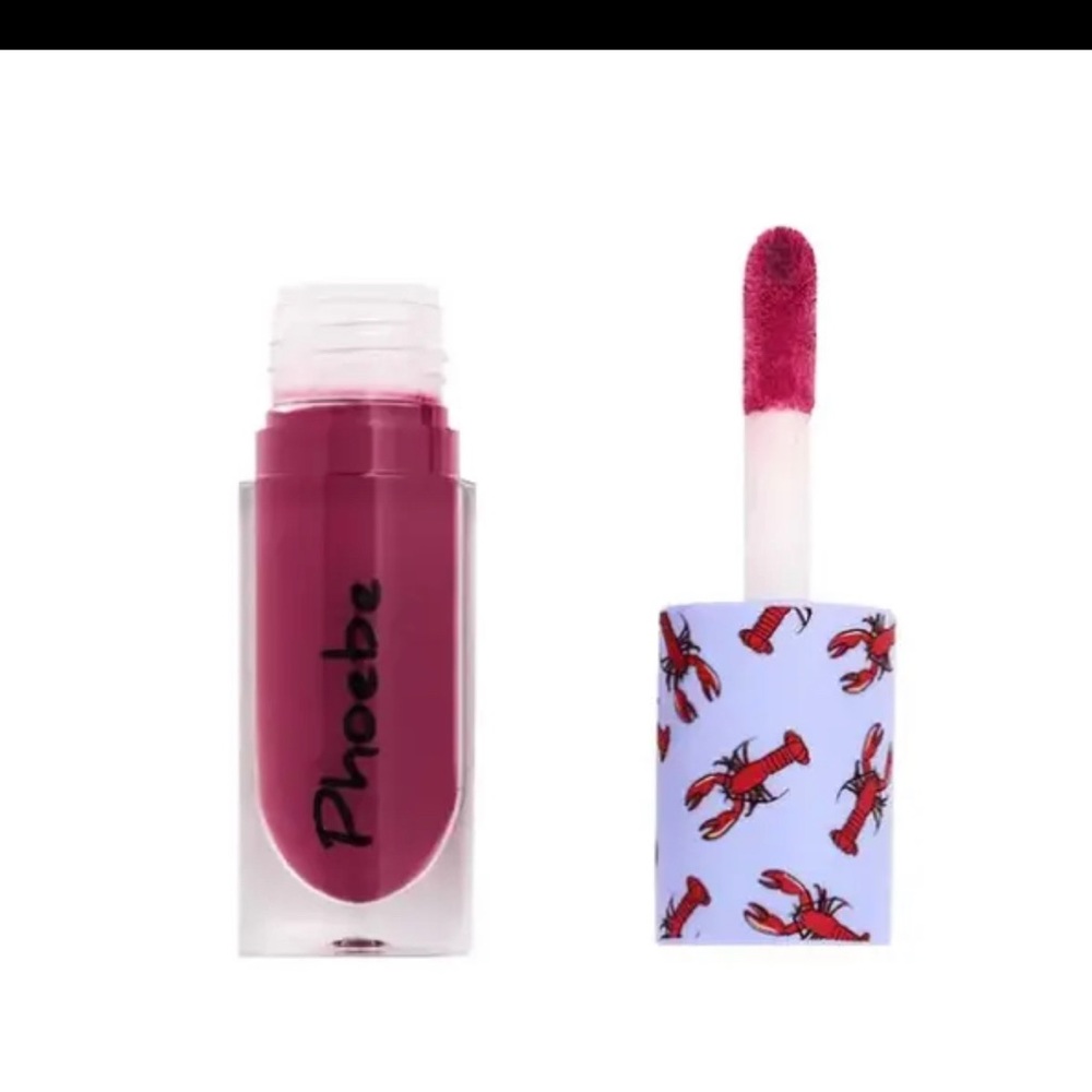 FRIENDS Makeup Revolution Phoebe Pout Bomb Lip Gloss
